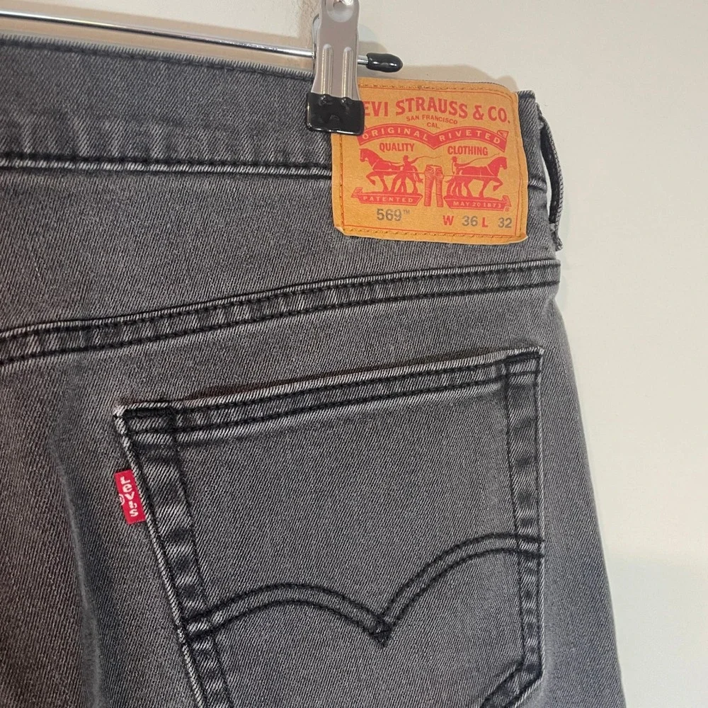 Levis 569 Loose Straight Leg Jeans Mens 36x31 Faded Black Denim Relaxed Fit